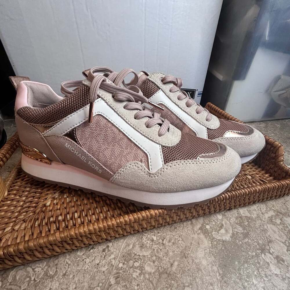 Michael Kors Wilma Trainer Size 9M Soft Pink Suede Logo Sneakers